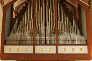 Jørlunde Kirkes orgel